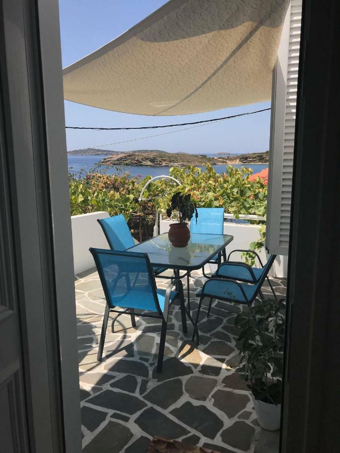Blue Island Apartamento Batsi  Exterior foto