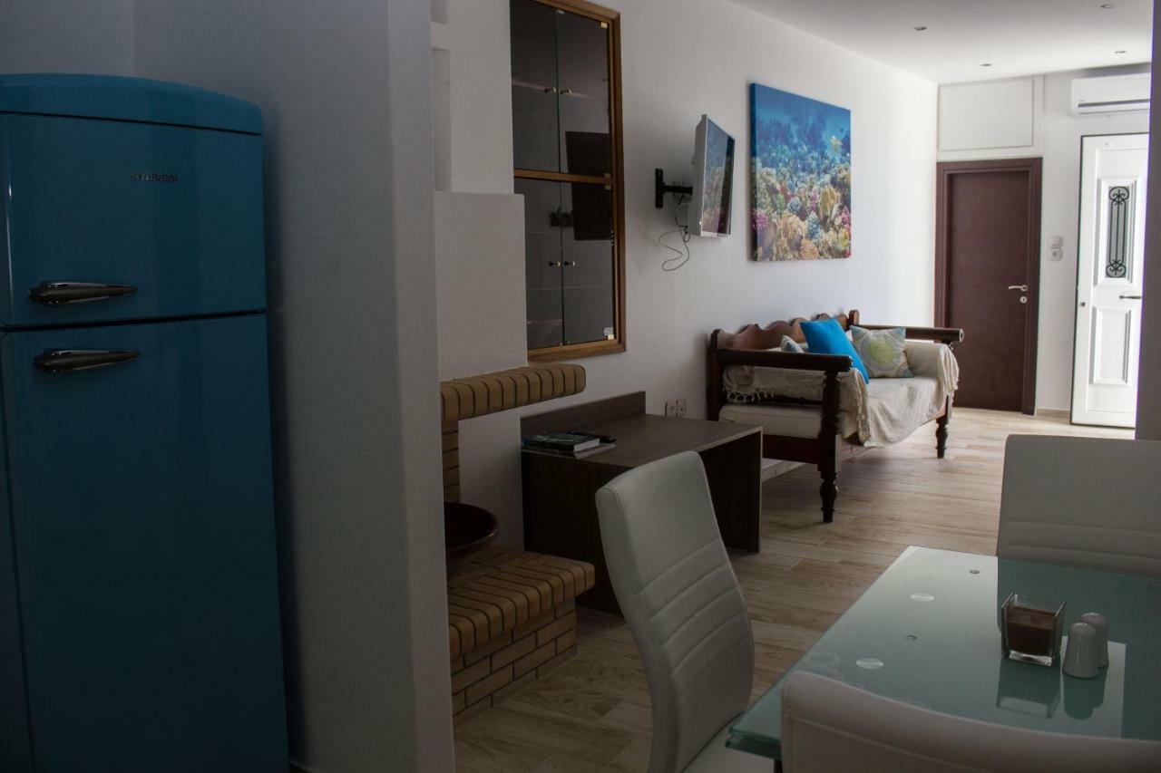 Blue Island Apartamento Batsi  Exterior foto