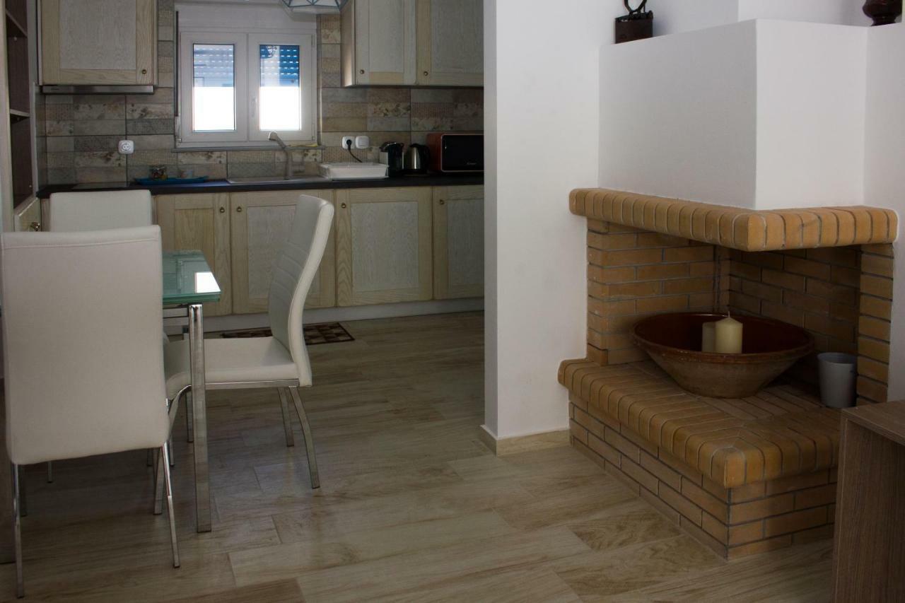 Blue Island Apartamento Batsi  Exterior foto
