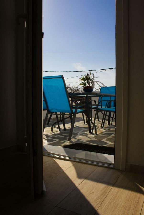 Blue Island Apartamento Batsi  Exterior foto